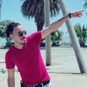 Meet your Posher, Fowaz